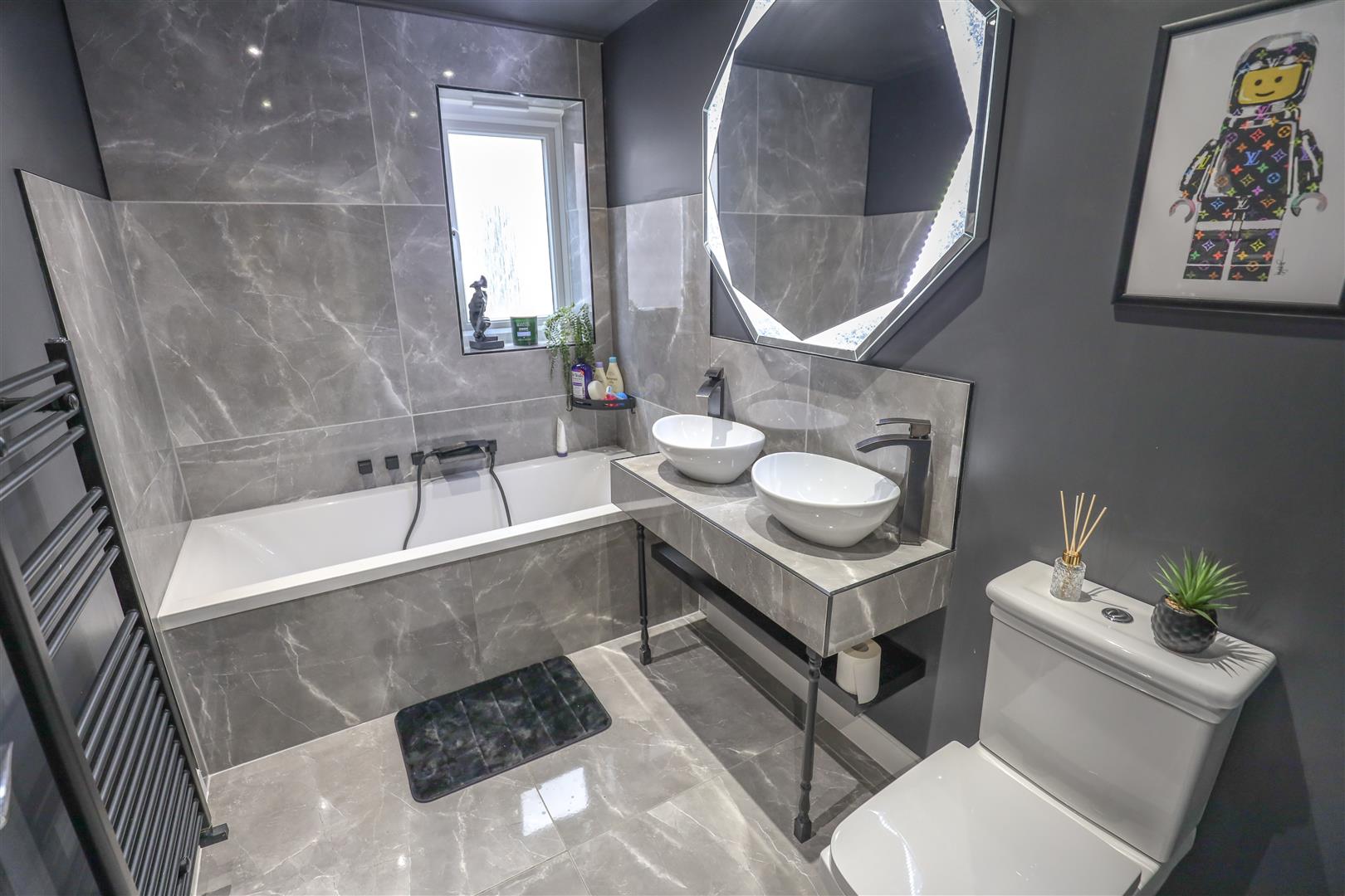 65 Plasnewydd Walk, Llantwit Major, Vale of Glamorgan, CF61 2YW